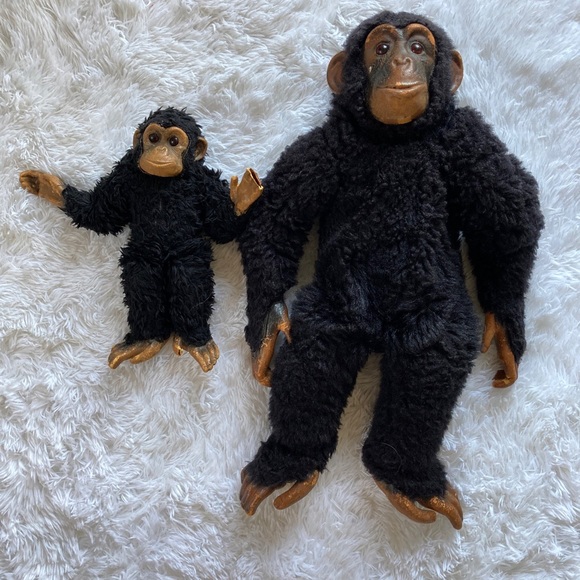 Deans ? Vintage 1960 1970s toy chimpanzee set - Picture 1 of 11